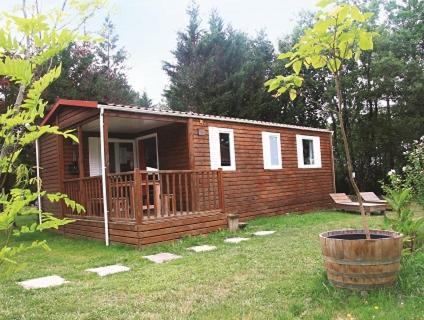 Gasthaus Camping Fontaine Du Roc Devillac Exterior foto