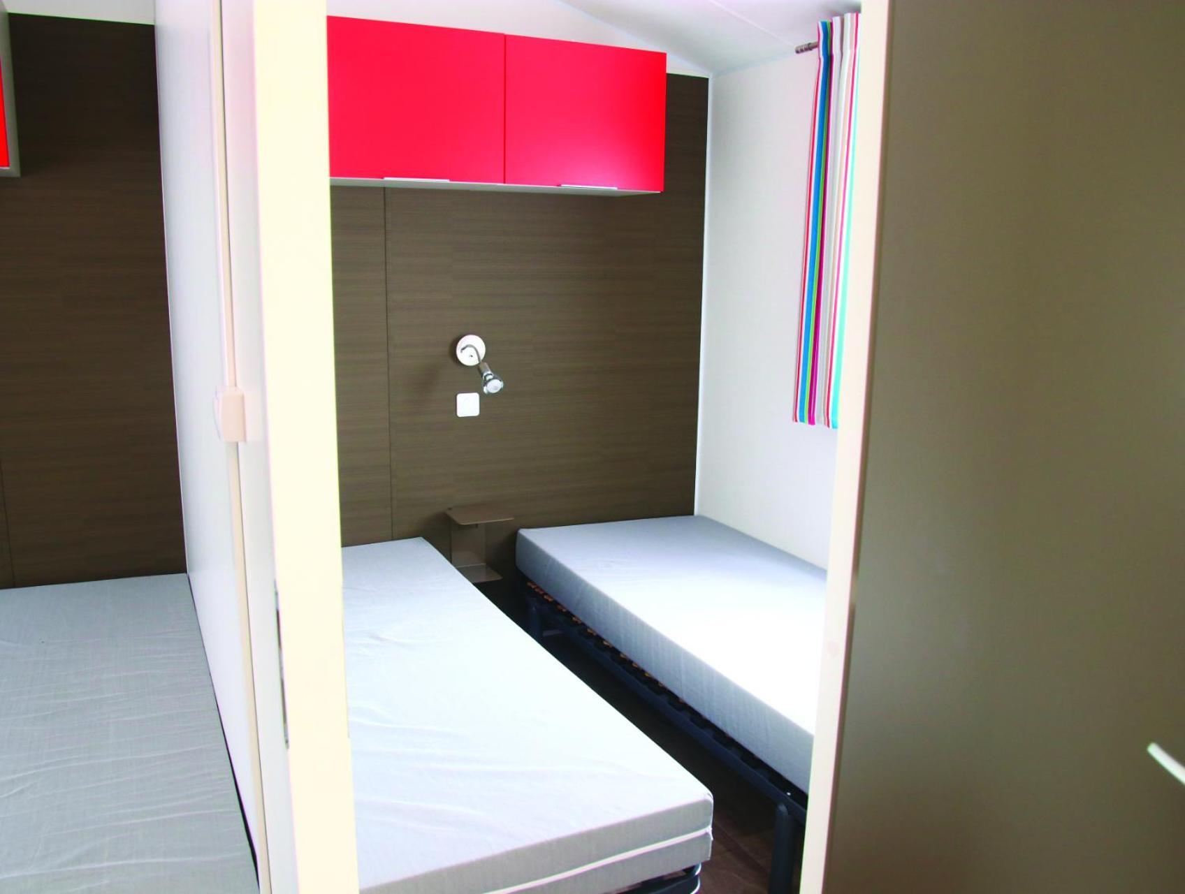 Gasthaus Camping Fontaine Du Roc Devillac Zimmer foto