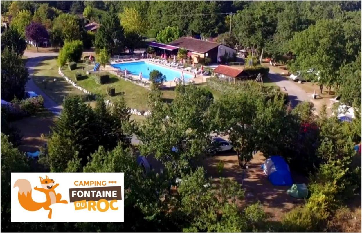 Gasthaus Camping Fontaine Du Roc Devillac Exterior foto